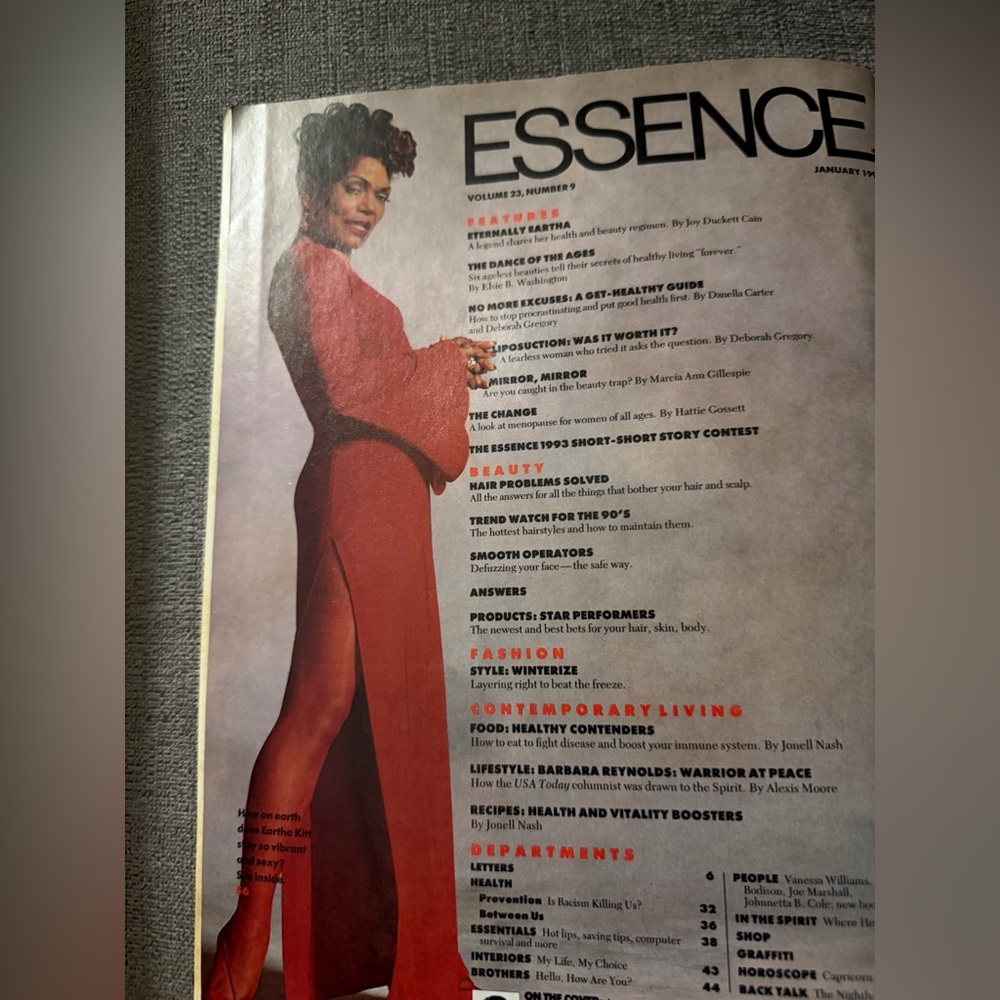 ICONIC ESSENCE MAGAZINE January 1993 Natural Hair & Beauty Health Eartha Kitt - Picture 6 of 11